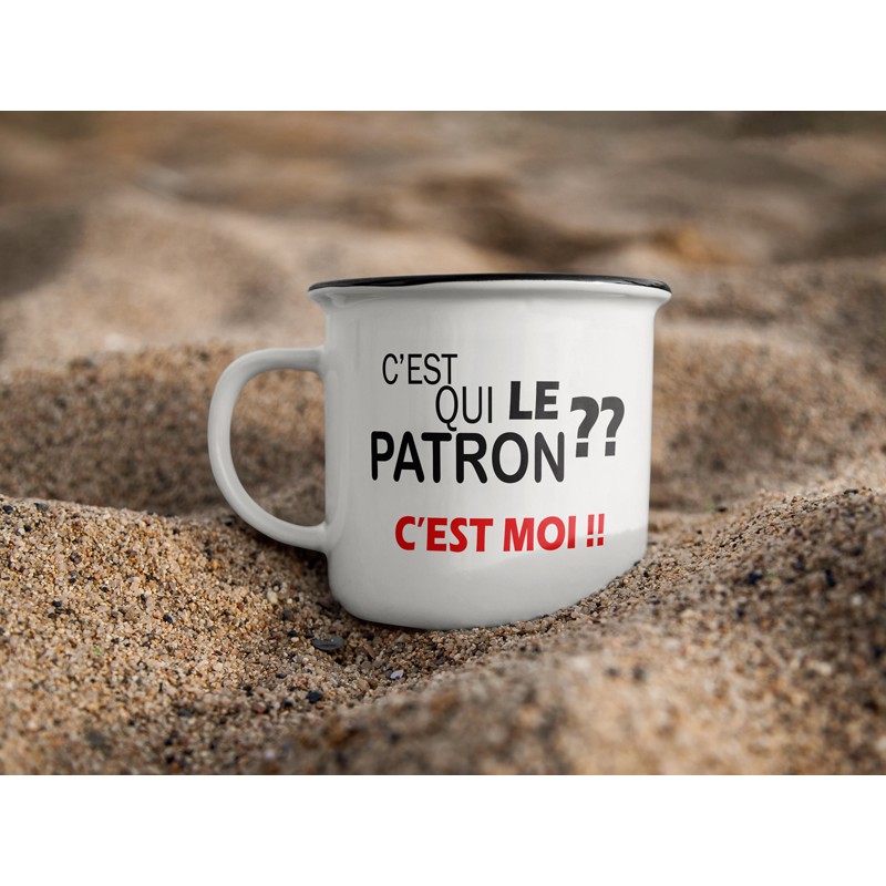 Mug émail "C'est qui le patron"